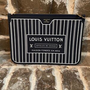 Louis Vuitton Neverfull Inside Out Pouch